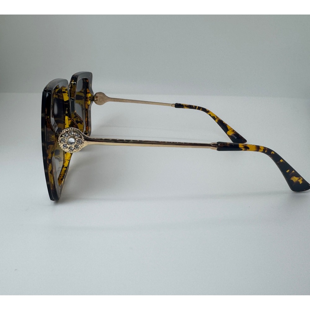 Oversized Square Tortoiseshell Sunglasses Gold Stud Crystal Medallion UV400 - Picture 3 of 5
